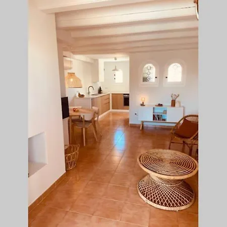 Velas Wonderful Penthouse Apartment *